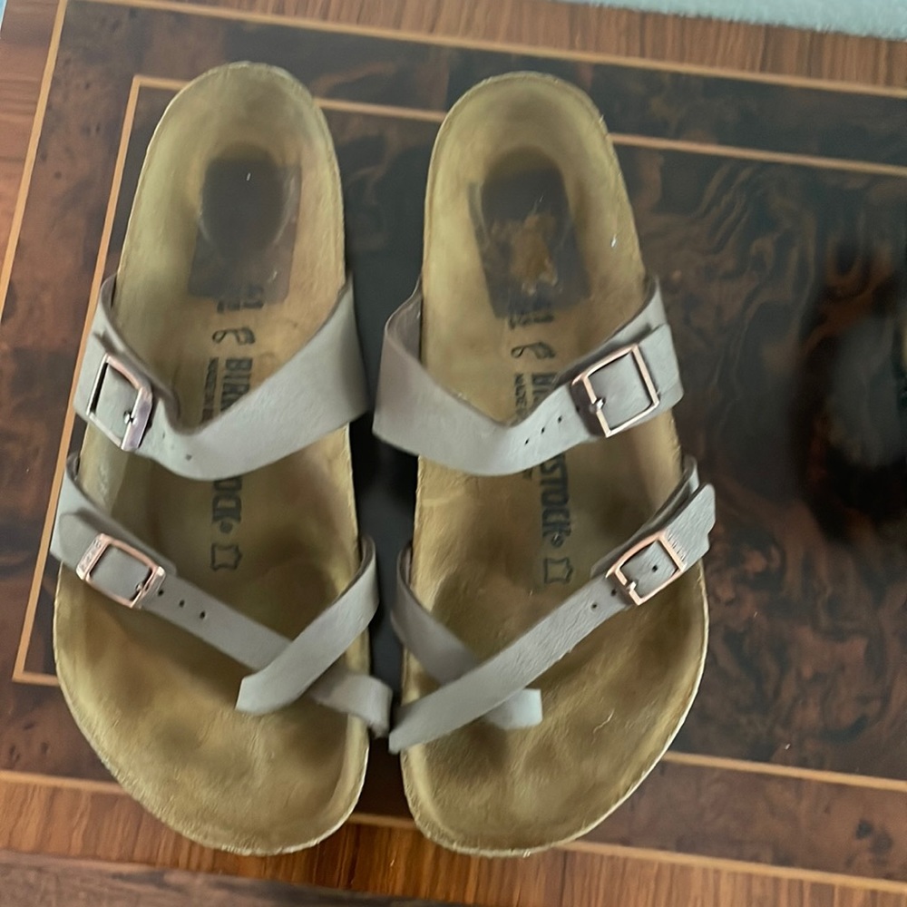Birkenstocks Mayari Brown Leather Sandals. Worn twice. Size 41/10.5